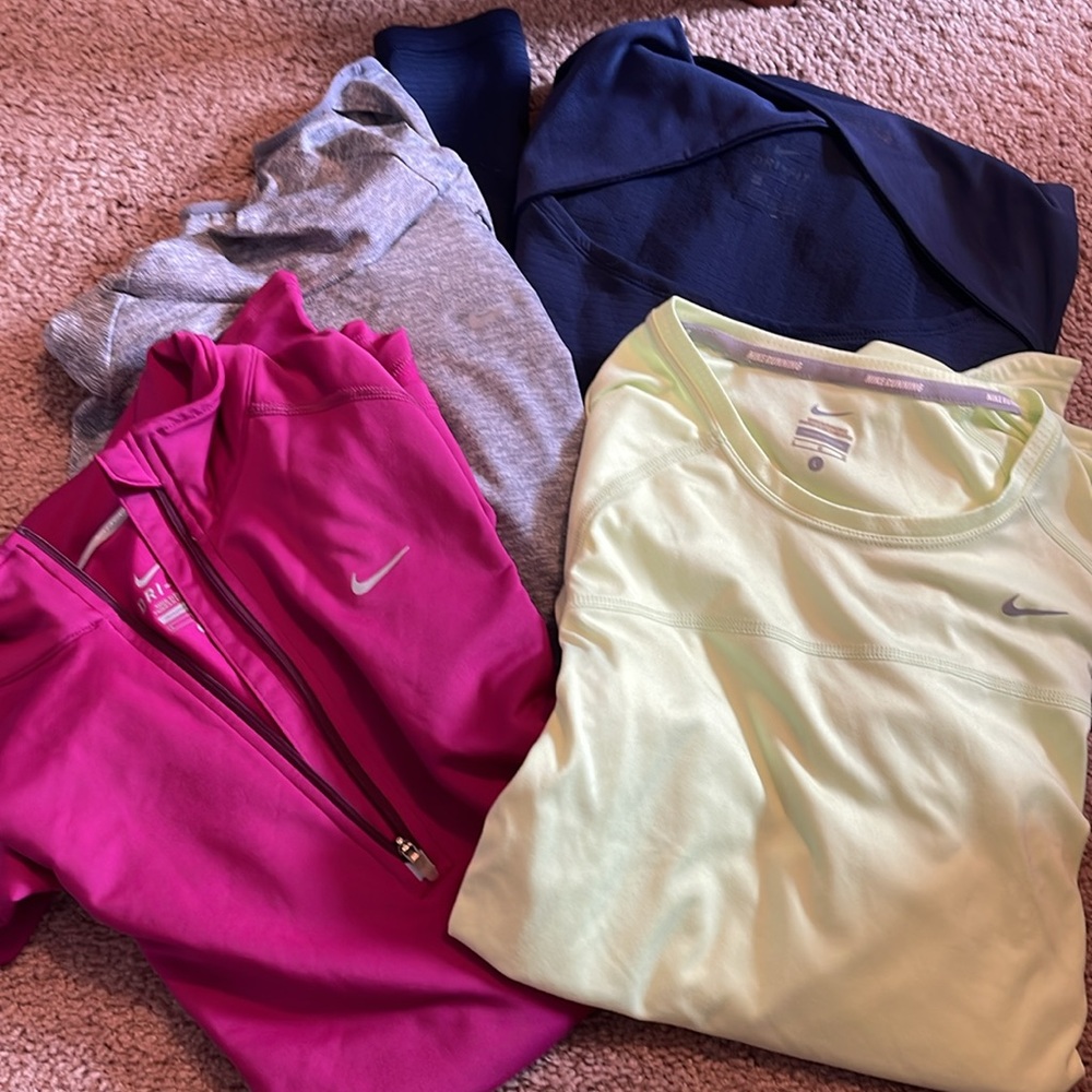 Nike Running Top Bundle
